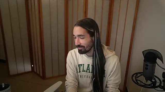 Snapshot of Your_Ice_cream chatting on October 2025 03:16:01 PM Your Ice cream online show from October 2025 03:16:01 PM