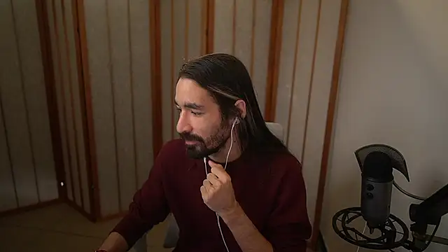 Snapshot of Your_Ice_cream chatting on November 2025 02:50:01 PM Your Ice cream online show from November 2025 02:50:01 PM