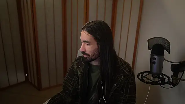 Snapshot of Your_Ice_cream chatting on November 2025 03:56:02 PM Your Ice cream online show from November 2025 03:56:02 PM