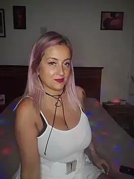 DesireSatler online show from January 2026 11:10:02 PM