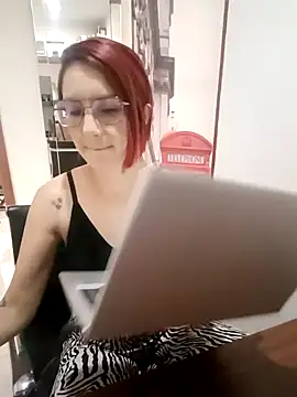 your red rose  online show from December 2024 09:22:01 PM