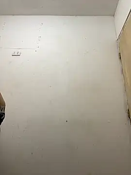 LatinBoysxxx online show from April 2026 08:15:02 PM