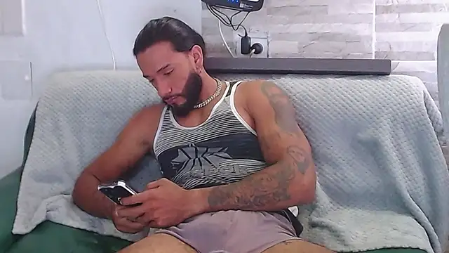  jhon connor  online show from February 2026 08:03:02 PM