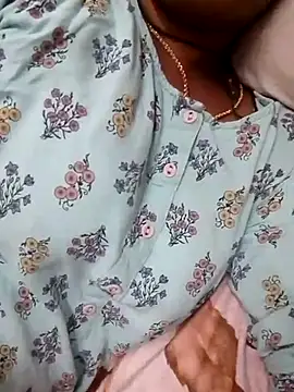 Snapshot of sneha_telugu_girl chatting on December 2024 08:51:01 AM sneha telugu girl online show from December 2024 08:51:01 AM