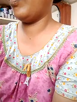 Snapshot of sneha_telugu_girl chatting on March 2025 02:23:02 AM sneha telugu girl online show from March 2025 02:23:02 AM