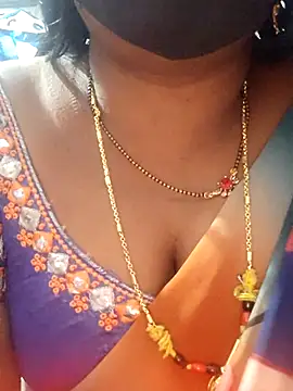 sana14 online show from October 2025 10:32:02 PM