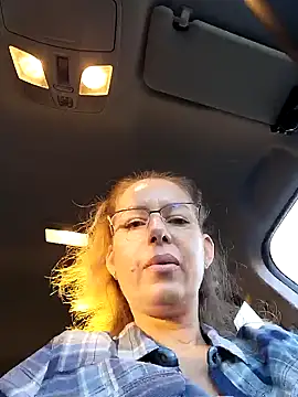 Snapshot of uber_babe chatting on December 2024 02:17:01 PM uber babe online show from December 2024 02:17:01 PM