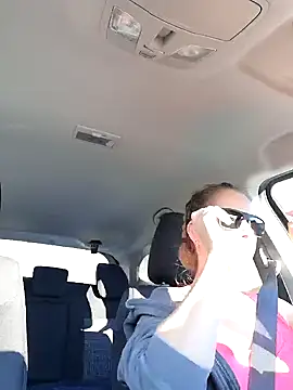 Snapshot of uber_babe chatting on December 2024 12:45:02 PM uber babe online show from December 2024 12:45:02 PM