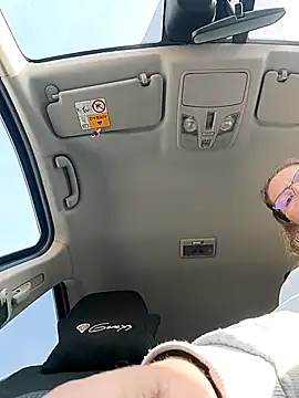 uber babe online show from January 2026 10:10:02 AM