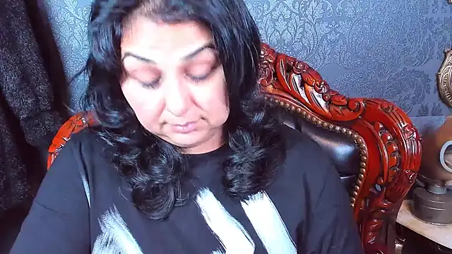 Snapshot of SelenaNoctis chatting on November 2025 07:33:02 AM SelenaNoctis online show from November 2025 07:33:02 AM