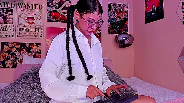 Luna-Chann online show from March 2025 08:15:02 PM