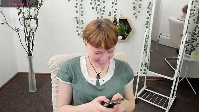 DreamyLuna online show from January 2025 08:06:02 PM