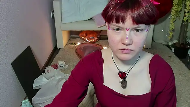 DreamyLuna online show from February 2025 08:37:01 PM