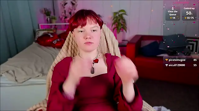 DreamyLuna online show from February 2025 12:32:02 AM