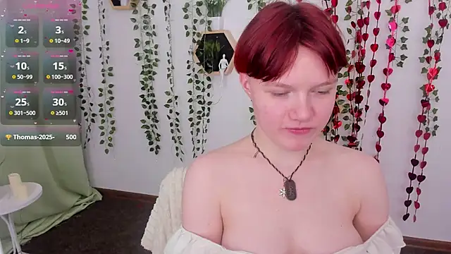 DreamyLuna online show from March 2025 12:10:02 AM