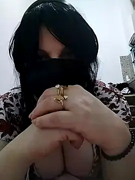 Snapshot of marwa-46 chatting on December 2024 04:58:02 AM marwa-46 online show from December 2024 04:58:02 AM