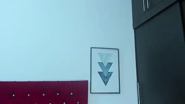 Snapshot of Melody_Megann chatting on November 2025 11:34:02 AM Melody Megann online show from November 2025 11:34:02 AM