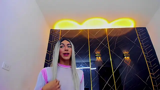 Isabella stanford2 online show from February 2025 07:26:02 AM