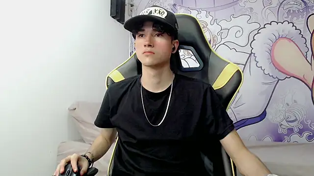 Snapshot of johnny_cagee chatting on January 2025 03:35:01 AM johnny cagee online show from January 2025 03:35:01 AM