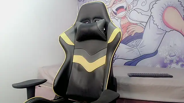 Snapshot of johnny_cagee chatting on January 2025 07:05:01 AM johnny cagee online show from January 2025 07:05:01 AM