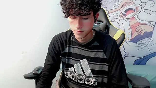 Snapshot of johnny_cagee chatting on February 2025 06:56:02 AM johnny cagee online show from February 2025 06:56:02 AM