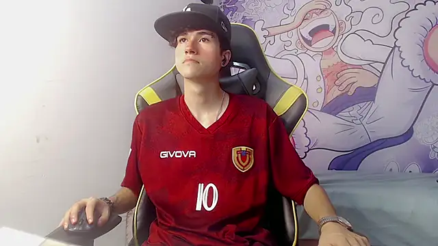 Snapshot of johnny_cagee chatting on February 2025 03:16:02 AM johnny cagee online show from February 2025 03:16:02 AM