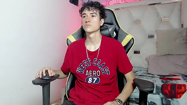 Snapshot of johnny_cagee chatting on October 2025 04:30:01 AM johnny cagee online show from October 2025 04:30:01 AM