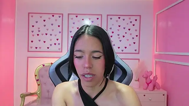 Snapshot of stephania_t chatting on September 2025 11:54:02 AM stephania t online show from September 2025 11:54:02 AM