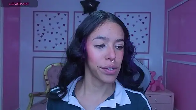 Snapshot of stephania_t chatting on November 2025 12:37:02 PM stephania t online show from November 2025 12:37:02 PM