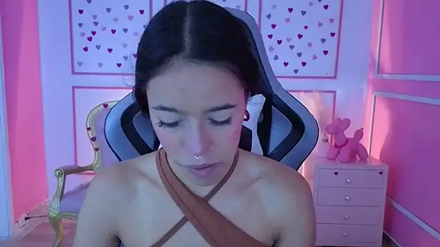 Snapshot of stephania_t chatting on November 2025 12:38:02 PM stephania t online show from November 2025 12:38:02 PM