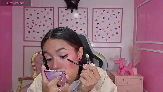 Snapshot of stephania_t chatting on November 2025 12:49:02 PM stephania t online show from November 2025 12:49:02 PM