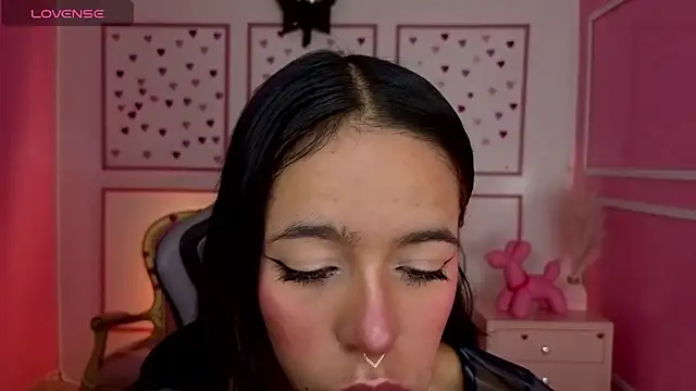 Snapshot of stephania_t chatting on November 2025 11:56:02 AM stephania t online show from November 2025 11:56:02 AM