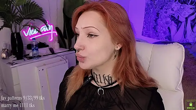 violetviolator online show from October 2025 04:33:01 AM