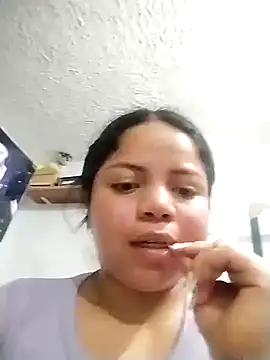 Snapshot of Elaa_euphoria chatting on December 2024 10:12:01 PM Elaa euphoria online show from December 2024 10:12:01 PM