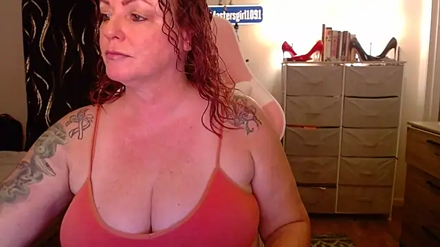 Snapshot of Nikkimastersgirl1091 chatting on October 2025 07:01:02 PM Nikkimastersgirl1091 online show from October 2025 07:01:02 PM