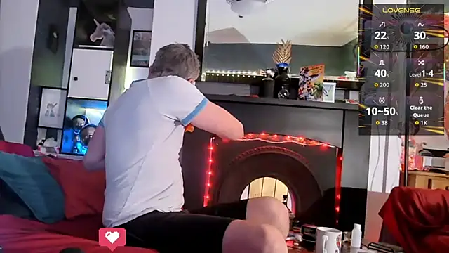 unclestefansdick online show from April 2026 11:51:02 PM