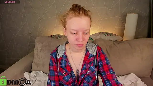 Michelle Blond online show from March 2026 07:45:02 AM