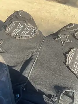 Mortero0o0 online show from April 2026 08:33:01 PM