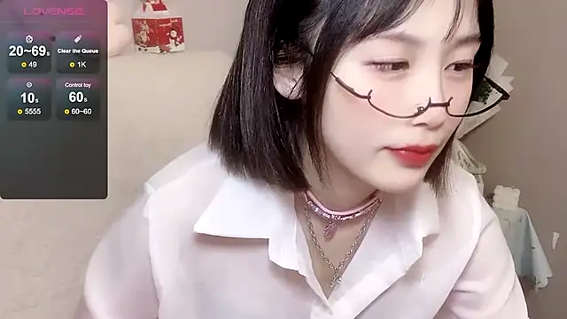 Snapshot of LaoSHI-999 chatting on January 2025 01:42:02 AM LaoSHI-999 online show from January 2025 01:42:02 AM