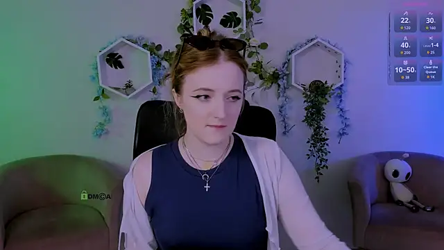 luna berryy online show from June 2026 06:53:02 PM