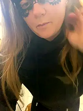 XtentationMG online show from October 2025 09:33:01 AM