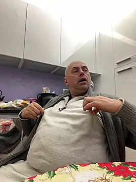 pantomax online show from December 2024 04:43:01 PM