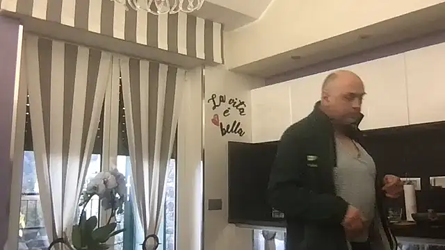 pantomax online show from December 2025 01:42:01 PM