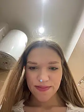 Snapshot of KitteCat chatting on December 2024 11:50:02 AM KitteCat online show from December 2024 11:50:02 AM