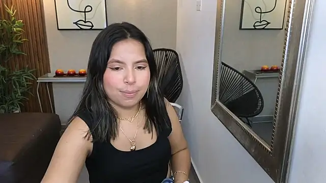 Sharlotte Milk online show from November 2025 10:49:01 AM