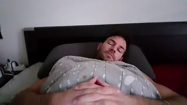 alpha-hunk online show from December 2025 09:15:01 AM