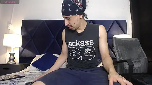 Sr Magnus  online show from February 2025 01:06:01 PM