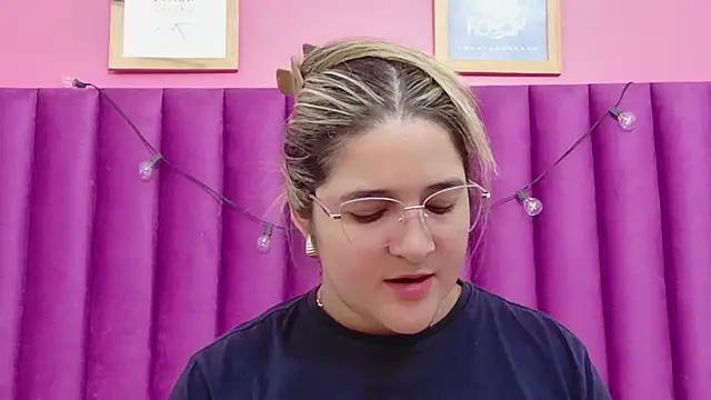 collegepawglovedaddy online show from November 2025 07:39:02 PM