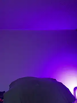 aurora divine online show from March 2026 07:07:02 PM