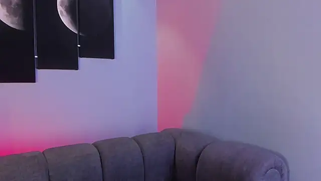 Snapshot of maddy_walker chatting on March 2025 11:04:01 PM maddy walker online show from March 2025 11:04:01 PM